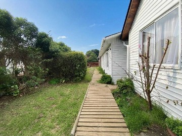 Casa en venta en Se vende casa 5d +3b+ pasos de la playa (183226), Puchuncaví - 5 dormitorios, 3 baños