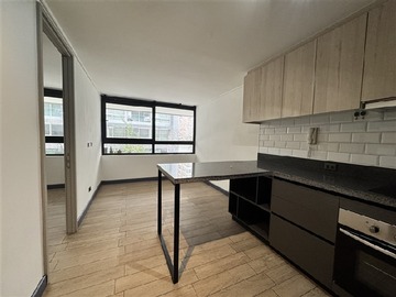 Departamento en venta en Tocornal y Argomedo / Entre Santa Isabel y Diez de Julio, Santiago - 1 dormitorio, 1 baño