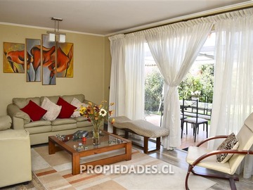 Casa en venta en Pablo Picasso / 4D 4B Casa en Condominio, Huechuraba - 4 dormitorios, 4 baños
