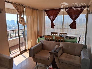 Departamento en venta en Balmaceda y Matucana, Santiago - 3 dormitorios, 2 baños