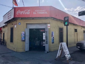 Local Comercial en venta en Avenida José Joaquín Pérez, Cerro Navia - 2 baños