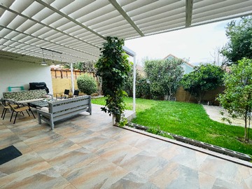 Casa en venta en Pedro Fontova / Rotonda (17111), Santiago - 4 dormitorios, 4 baños