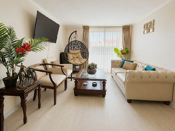 Departamento en arriendo mensual en A pasos de pedro fontova, cerca mall plaza norte, movicenter, Huechuraba - 3 dormitorios, 2 baños