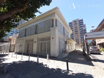 Local Comercial en arriendo mensual en 1 norte 633, Viña del Mar - 4 baños
