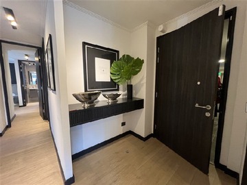 Departamento en venta en Av. Suecia con Ricardo Lyon, Providencia - 3 dormitorios, 2 baños
