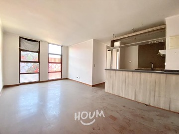 Departamento en venta en Zenteno, Santiago - 2 dormitorios, 1 baño