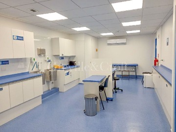 Local Comercial en venta en Local 91m2 en stripcenter Arenas de Ovalle (173250), Ovalle - 2 baños