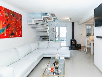 Casa en venta en Océano Ártico, Quilpué - 5 dormitorios, 3 baños