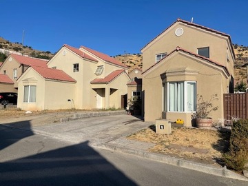 Casa en arriendo mensual en Valle lo campino quilicura, Quilicura - 3 dormitorios, 3 baños