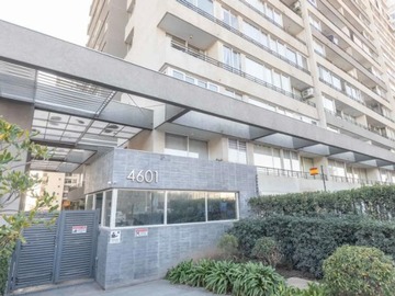 Departamento en arriendo mensual en Avenida Américo Vespucio 4601, Macul - 3 dormitorios, 2 baños