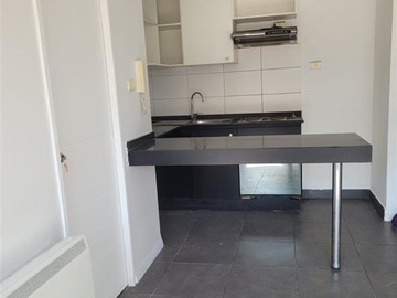 Departamento en arriendo mensual en Serrano 611, Santiago - 2 dormitorios, 2 baños
