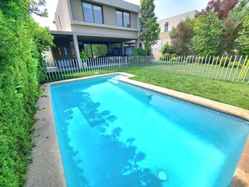 Casa en venta en Imperdible!!!! casa mediterranea 4 domitorios, Colina - 4 dormitorios, 4 baños