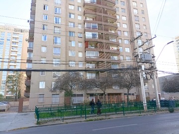 Departamento en venta en Av. Lo Ovalle con Gran Avenida. Metro Lo Ovalle (174672), San Miguel - 2 dormitorios, 2 baños