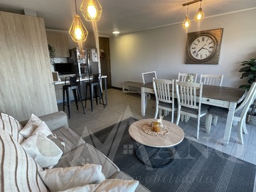 Departamento en venta en Madreselvas, Macul - 2 dormitorios, 2 baños