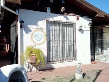 Casa en venta en A una cuadra del metro peñablanca, Villa Alemana - 3 dormitorios, 1 baño