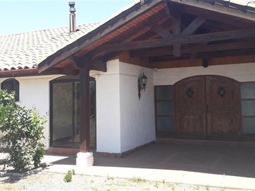 Parcela en venta en Camino Lonquen, Isla de Maipo - 6 dormitorios, 4 baños
