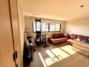 Casa en venta en La reina, La Reina - 5 dormitorios, 3 baños