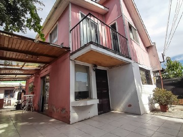 Casa en venta en puerto williams 531, Lo Prado - 7 dormitorios, 3 baños