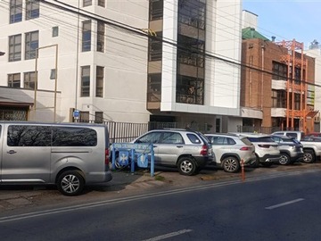 Local Comercial en arriendo mensual en 4 norte 9 oriente, Talca - 2 baños