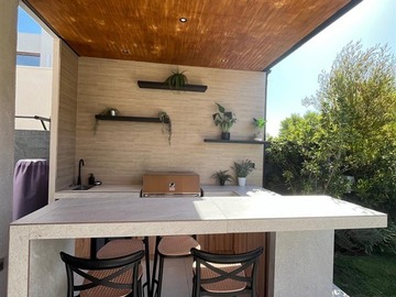 Casa en venta en Jose Rabat 9620, Colina - 3 dormitorios, 3 baños
