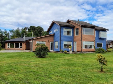 Casa en venta en Los graneros de puerto varas, Puerto Varas - 4 dormitorios, 4 baños