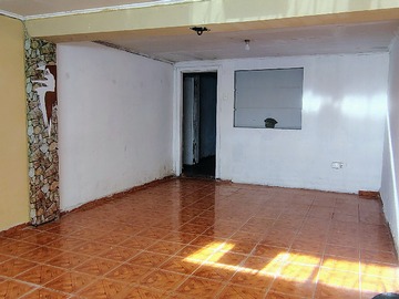 Casa en venta en Casa Poblacion Jose Maria Caro - 7 dormitorios, 2 baños