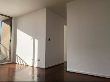 Departamento en venta en Av. Vicuña Mackenna poniente 5954, Metro Mirador, La Florida - 3 dormitorios, 2 baños