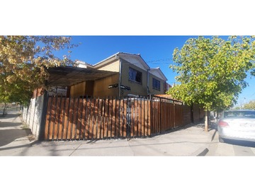 Casa en venta en Reloj de sol sur, Puente Alto - 4 dormitorios, 3 baños