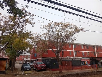 Departamento en venta en Av Portales, Maipú - 3 dormitorios, 1 baño