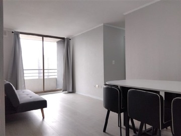 Departamento en arriendo mensual en Departamento en Arriendo en Metro Pedrero (L5) - 3 dormitorios, 2 baños