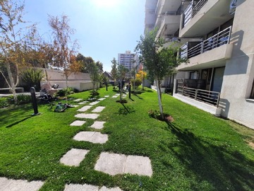 Departamento en venta en Amplio departamento a pasos de metro en san miguel, San Miguel - 3 dormitorios, 2 baños