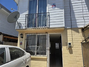 Casa en venta en Parque Nacional Los Cipreses y Parque Nacional Puyehue, Lampa - 2 dormitorios, 1 baño