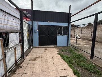 Local Comercial en arriendo mensual en Local con Alta Afluencia Peatonal (177359), Maipú - 1 baño