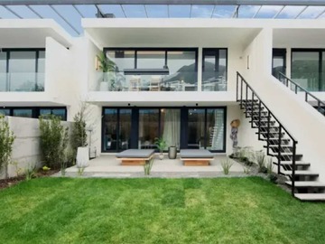 Casa en venta en Hogar Moderno para Disfrutar en Familia (170742), Las Condes - 4 dormitorios, 4 baños