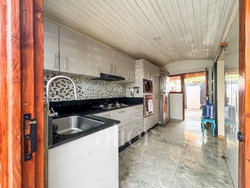 Casa en venta en Remodelada!! Llegar y habitar 3D2B2Est1Bod (157761), Macul - 3 dormitorios, 2 baños