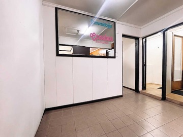Local Comercial en arriendo mensual en Arrienda local comercial calle claro solar 2piso (179116), Temuco - 1 baño