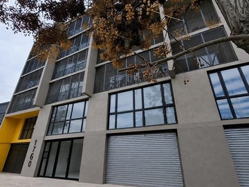 Local Comercial en arriendo mensual en San Diego / Chiloé, Santiago - 1 baño