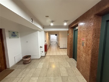 Oficina en arriendo mensual en La Concepción esq. Providencia, Providencia - 1 dormitorio, 1 baño