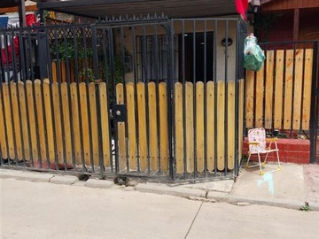 Casa en venta en Pasaje Tutuquen, Maipú - 3 dormitorios, 2 baños