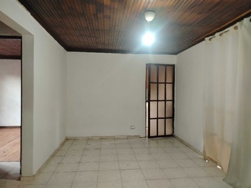Casa en venta en Amplia casa metro plaza maipu (158373), Maipú - 2 dormitorios, 1 baño