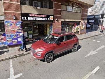 Local Comercial en arriendo mensual en Local 255 m2 stgo calle serrano, Santiago - 1 dormitorio, 2 baños