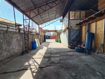 Local Comercial en venta en Locarno 0770 la cisterna, La Cisterna - 4 dormitorios, 4 baños