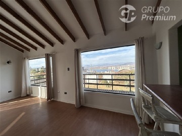 Casa en venta en Puntilla de la herradura, Coquimbo - 5 dormitorios, 3 baños