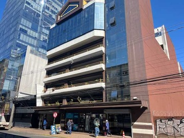 Oficina en venta en Oficina de 177 m2 con 2 Estac en Centro (154953), Temuco - 10 dormitorios, 4 baños
