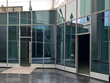 Arriendo Mensual / Local Comercial / Las Condes