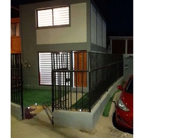 Casa en arriendo mensual en Arriendo Casa Troncos Viejos, Villa Alemana - 3 dormitorios, 2 baños