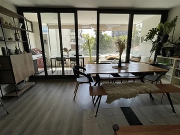 Departamento en venta en Metro Colón, Providencia - 3 dormitorios, 3 baños