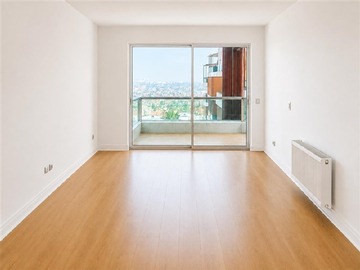 Departamento en venta en Camino de Cintura, Huechuraba - 3 dormitorios, 2 baños