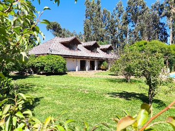 Terreno en venta en Parcela con Piscina (114073), Buin - 5 dormitorios, 4 baños