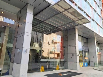 Oficina en venta en Oportunidad, cerca línea 7 del Metro (99972), Vitacura - 2 dormitorios, 1 baño